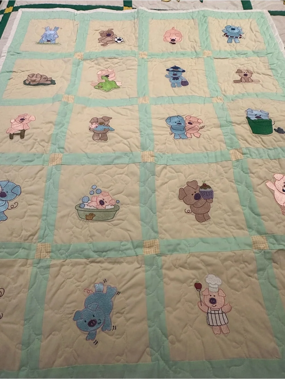 Cute Animal Patchwork Baby Quilt in Mint and Cream